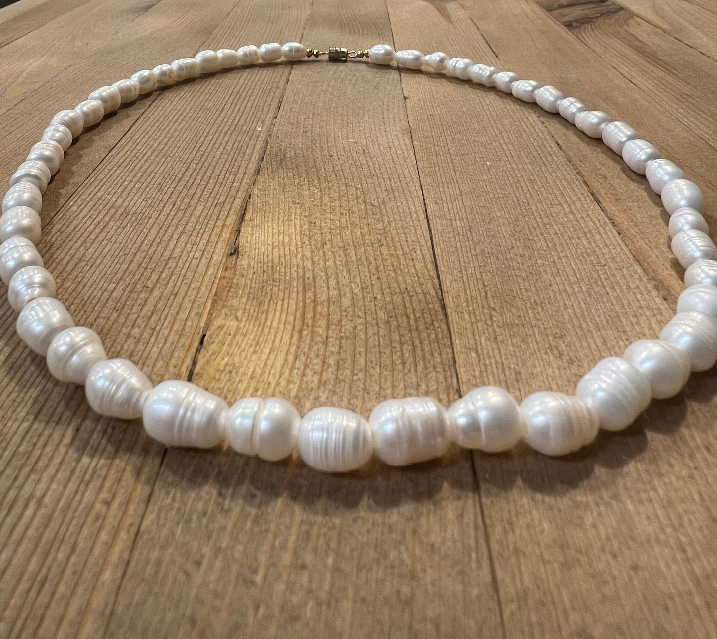 Natural Freshwater Pearl Necklace.