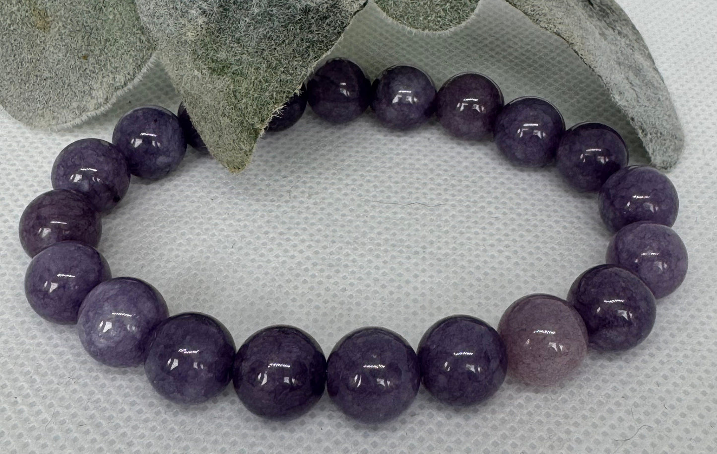 Angelite 10mm stretch beaded bracelet. Gift for him, gift for her. Calming, Communication, Healing. Personalized Size.
