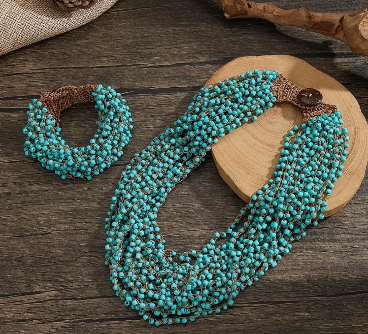 Crochet Chocker Necklace with Bracelet.