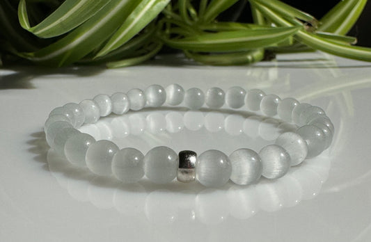 Clear Selenite (Gypsum) Stretch 6mm Bead Stretchy Bracelet with Silver Spacer. Gift for her, Gift for Him. Healing Crystal. Minimalistic