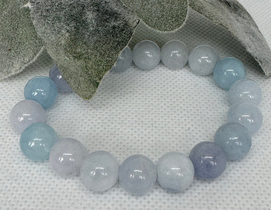 Aquamarine 10mm stretch beaded bracelet. Gift for him, gift for her. Courage, Clarity, Peace.